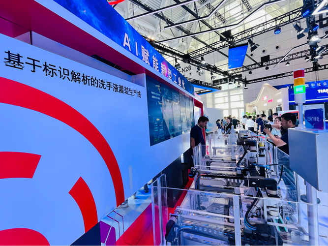 這條產線融匯了聯通5g網絡技術,ai質檢能力與標識解析體系,更是5g工廠
